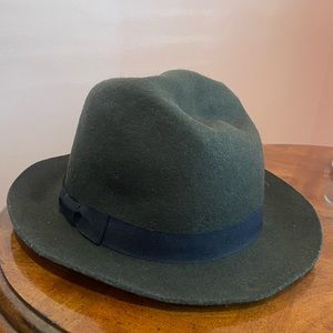 Green wool hat